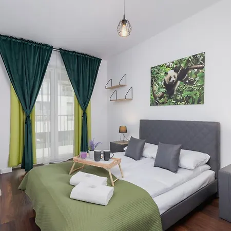 Apartament Pet-friendly Slusarska Cracow By Renters Kraków
