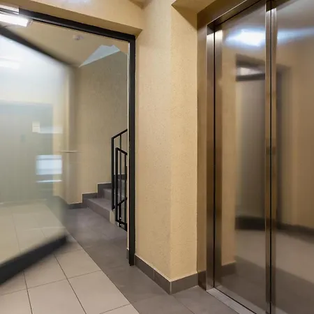 Pet-friendly Slusarska Cracow By Renters Apartament