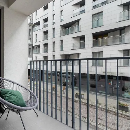Pet-friendly Slusarska Cracow By Renters * Kraków